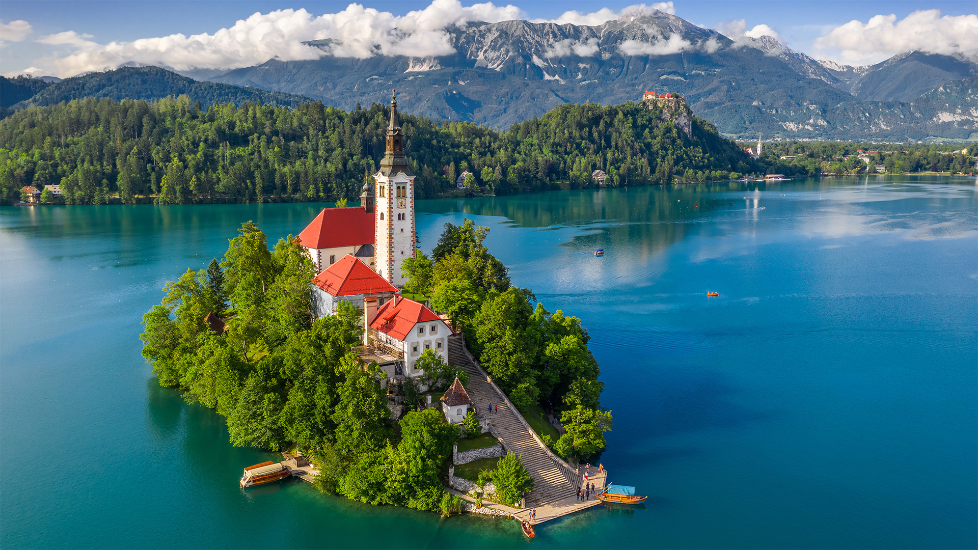 Lake Bled surrounded by the Julian Alps, Slovenia