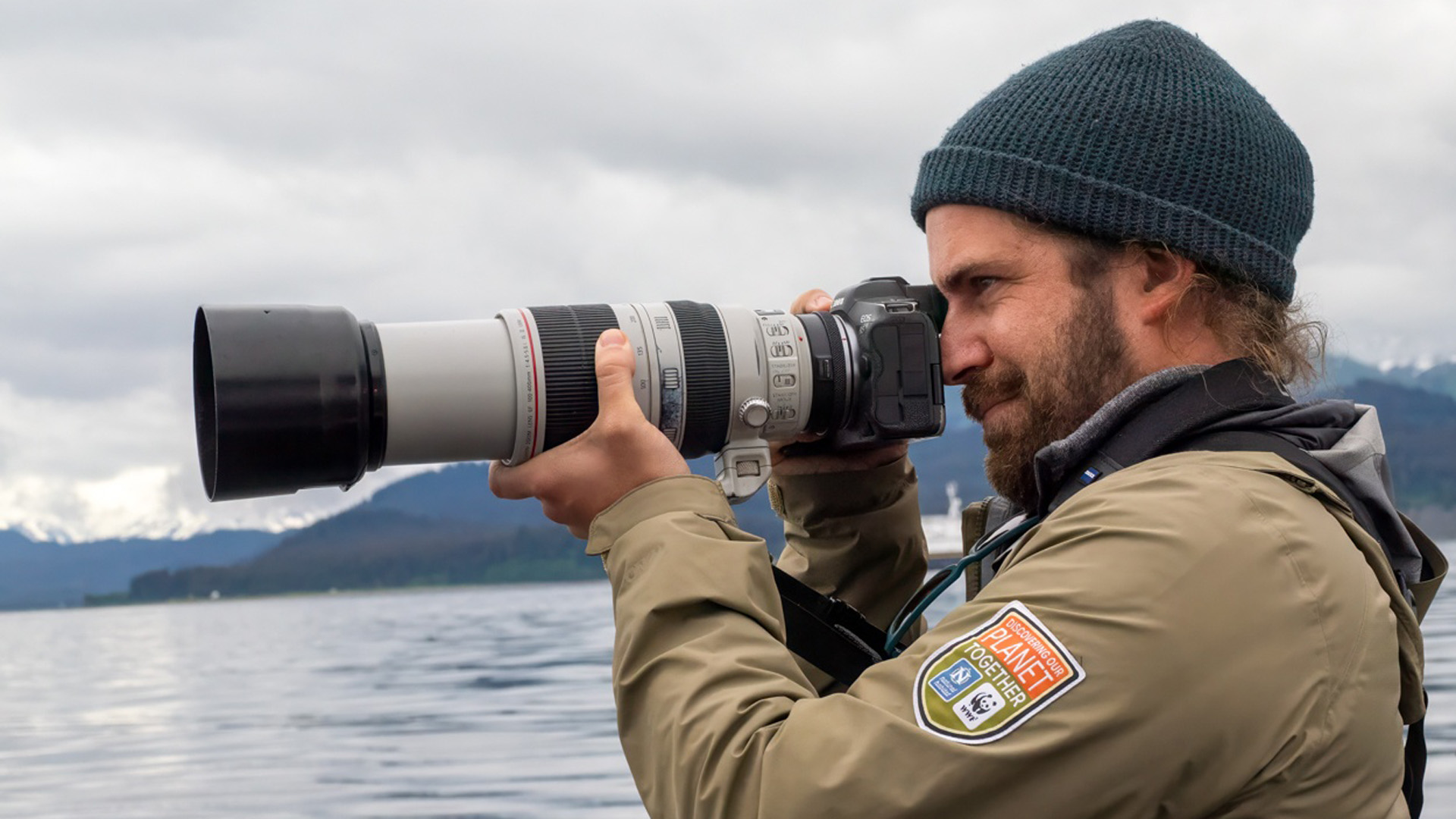 naturalist guide, expedition leader photographing nature
